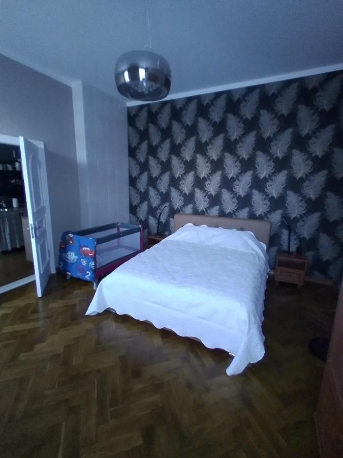555 Метров До Моря Λιέπαγια Εξωτερικό φωτογραφία